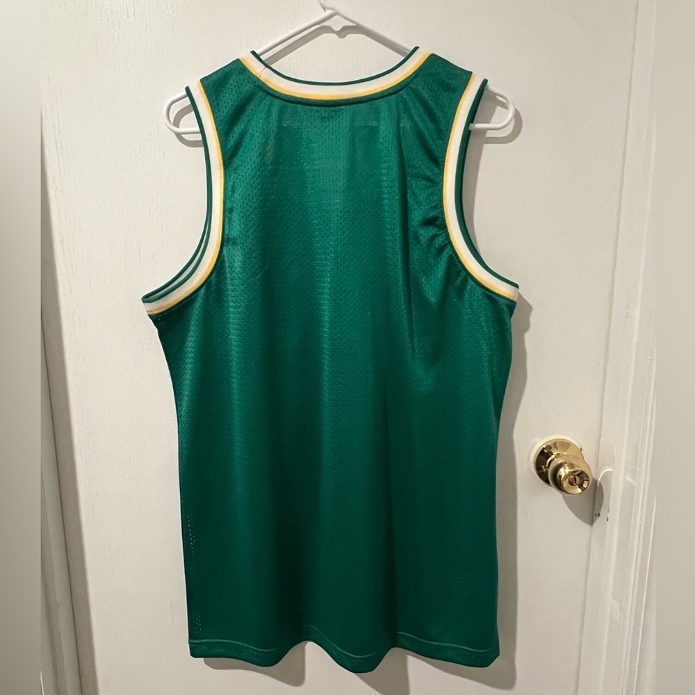 Vintage Style Mitchell & Ness Seattle SuperSonics NBA Jersey - Picture 2 of 4